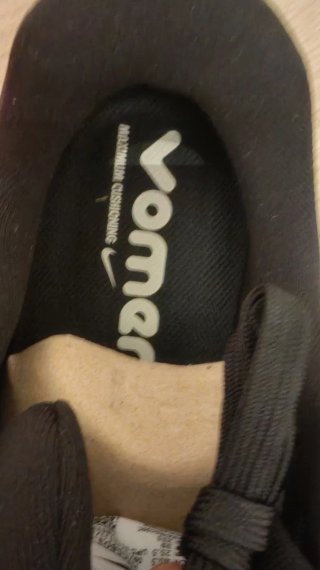 Nike Vomero 18 Talla 40.5