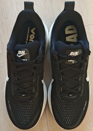 Nike Vomero 18 Talla 40.5