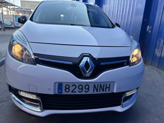 Renault Grand Scenic 2015