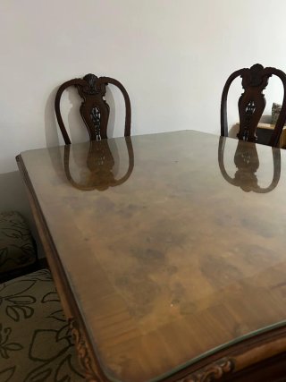 Mesa de comedor y 6 sillas