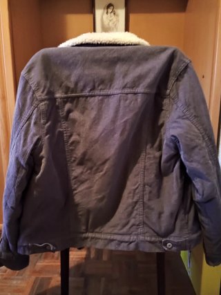 Chaqueta vaquera forrada borrego Primark