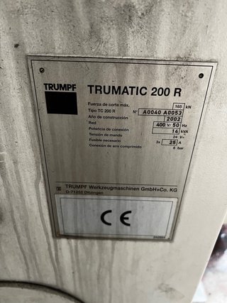 PUNZONADORA TRUMATIC 200 + UTILES