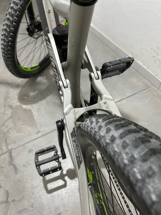 Bicicleta Merida one-fourty All Mountain/Enduro