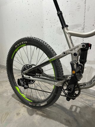 Bicicleta Merida one-fourty All Mountain/Enduro