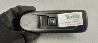 MANDO ELEVALUNAS DELANTERO DERECHO PEUGEOT 308 1.