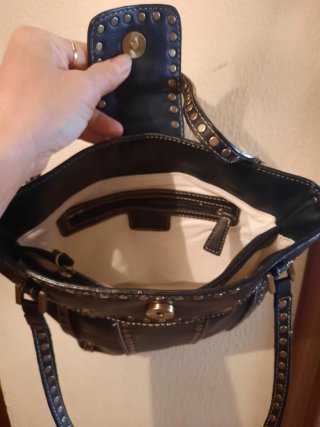 Bolso Negro Tachuelas