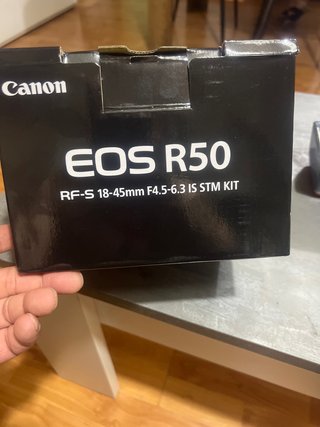 Canon EOS R50 RF-S 18-45mm F4.5-6.3 IS STM KIT