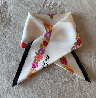 Foulard Ken Scott vintage in seta operata