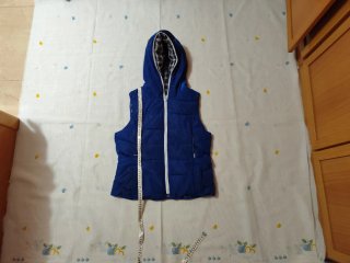Chaleco acolchado azul Zara