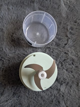 Mini Tritatutto Elettrico Cordless