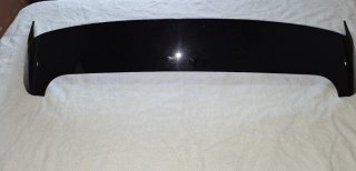 Alerón Hyundai i30 Nline con luz freno