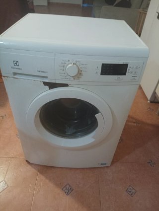 Lavadora Electrolux con oxido  funciona perfectame