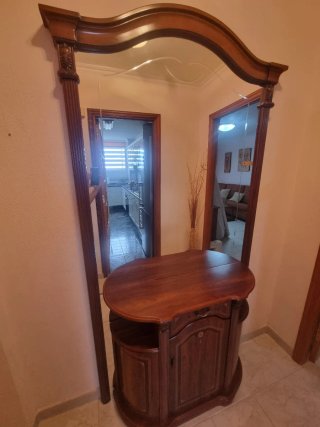 Consolle classica con specchio
