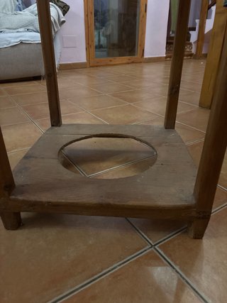 Mesa camilla de madera