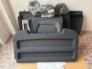 Bandeja trasera Renault 794205701R