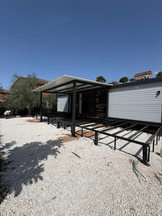Pérgola metálica a medida