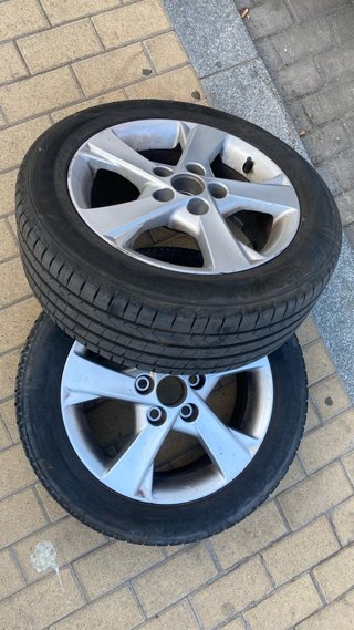 Llantas Originales Toyota Auris (2 unidades)