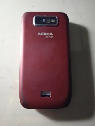 Nokia E63 Rojo