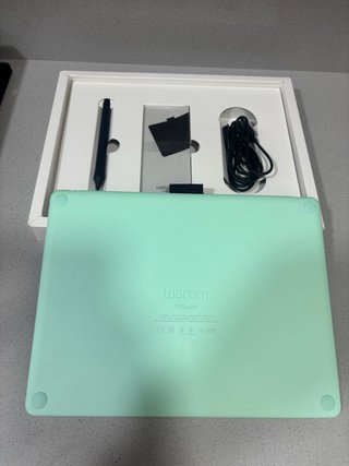 Tableta Gráfica Wacom Intuos Bluetooth