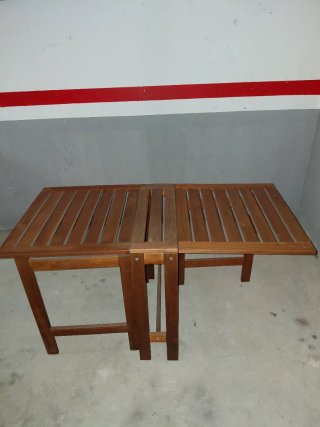 Mesa plegable de madera exterior