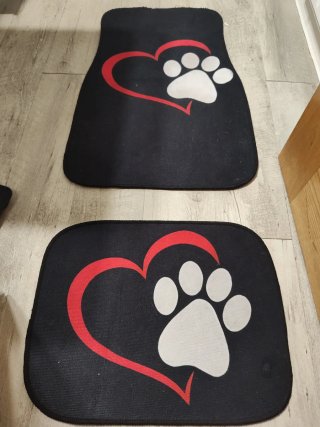 Alfombras para mascotas con corazón