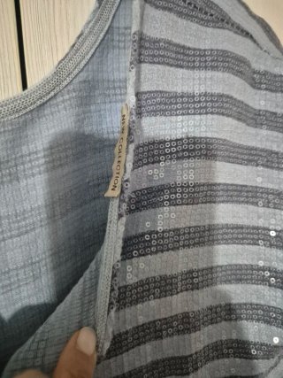 Camiseta Talla L con lentejuelas