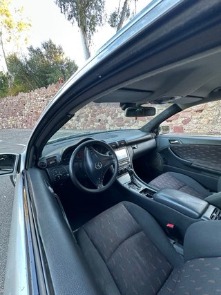 Mercedes-Benz Clase C 2003