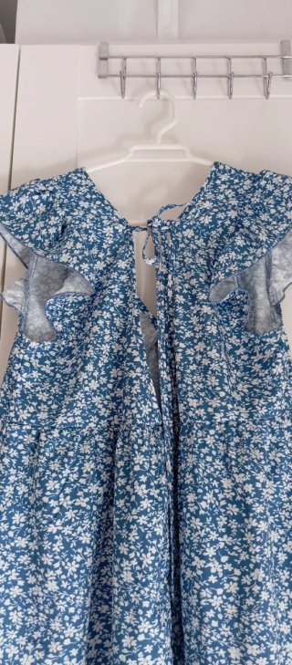 Vestido mini floral azul y blanco