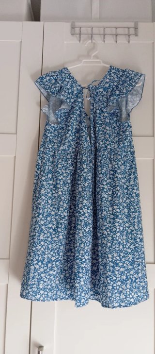 Vestido mini floral azul y blanco