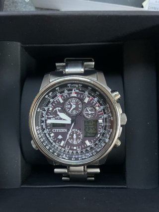 Reloj Citizen Titanio Hombre
