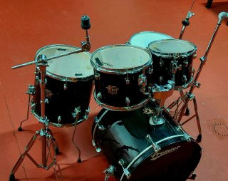 Batería Acústica Premier Cabria Negra