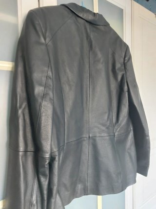 Chaqueta de cuero mujer