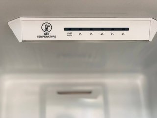 Nevera Combi No Frost FRIGOMARK 180x55cm