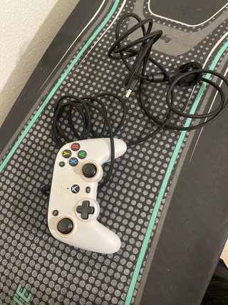 Mando Nacon Xbox Blanco