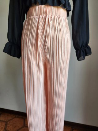 Completo Top Nero e Pantalone Plissé Rosa S/M (IT)