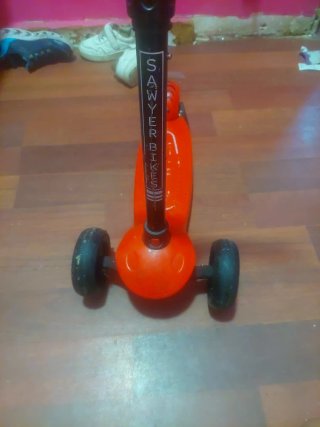 Patin infantil 3 ruedas rojo