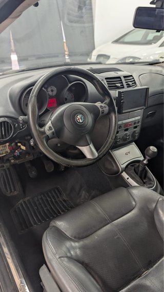 Alfa Romeo GT 2006