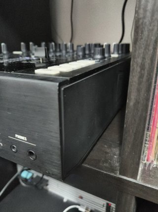 Controlador DJ Traktor Kontrol Z2