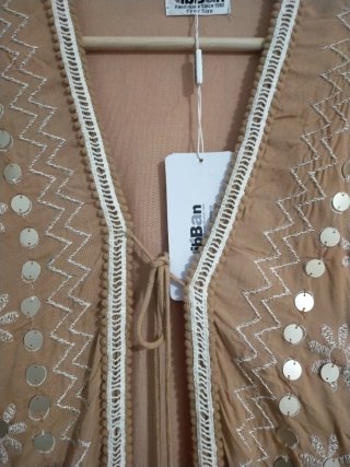 Caftán ibBan Beige y Dorado