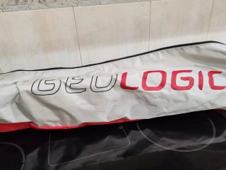 Dos cañas de pescar más bolsa de transporte,
