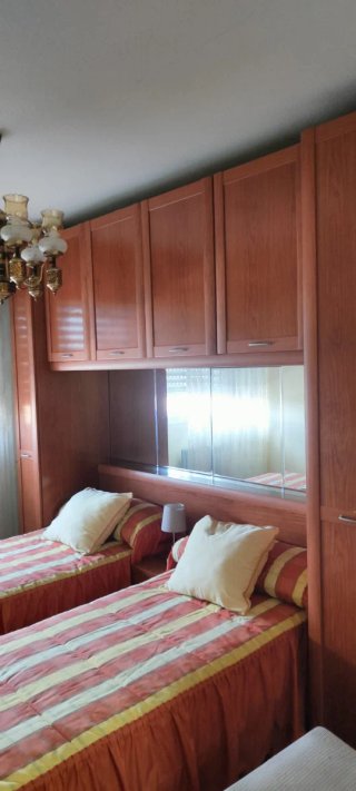 URGENTE Mueble empotrado habitación madera