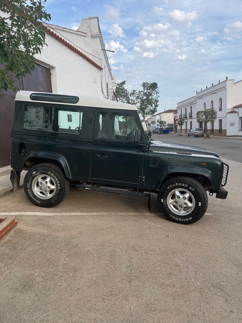 Land Rover Defender td5 - foto 1