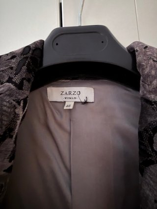 Chaqueta terciopelo estampada