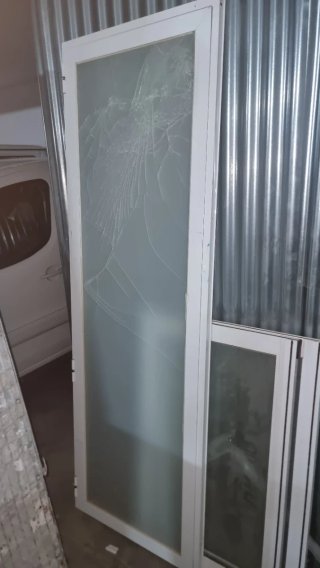 Puerta cristal aluminio