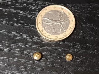 2 Coronas Omega
