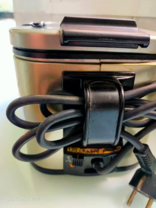 Freidora Eléctrica Jata 1L