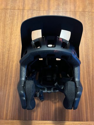 Capacete Bluegrass Jetro MIPS Preto/Laranja S