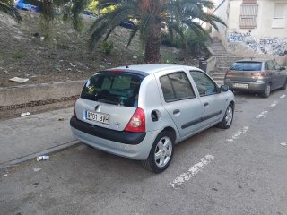 Renault Clio 2005
