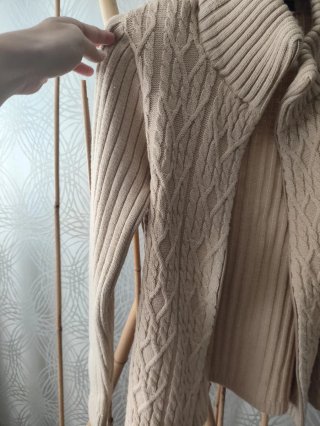 Rebeca de punto beige talla M