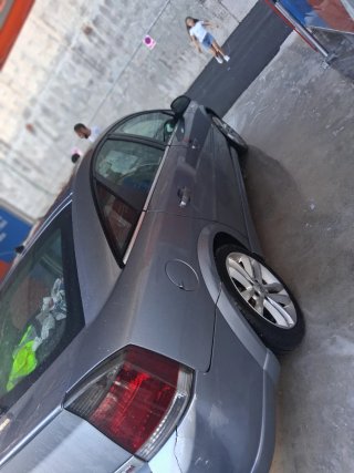Opel Vectra Gts 2005